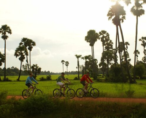 Fahrradtour auf dem Lang bei Battambang Kambodscha
